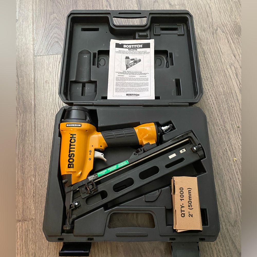 Bostitch N62FN Pneumatic Air Finish Nailer